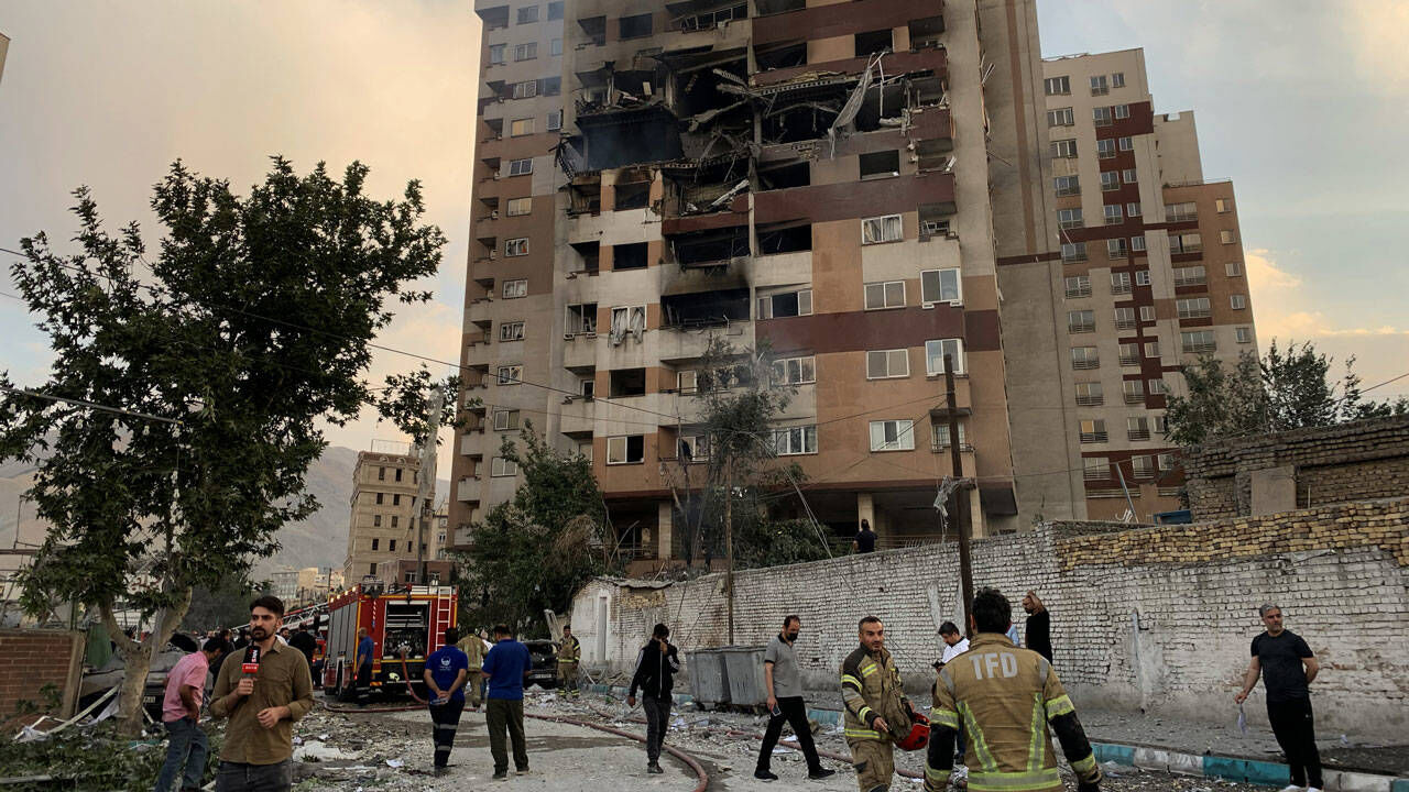 Israil Iran I Vurdu Iran Sert Karsilik Verecegiz