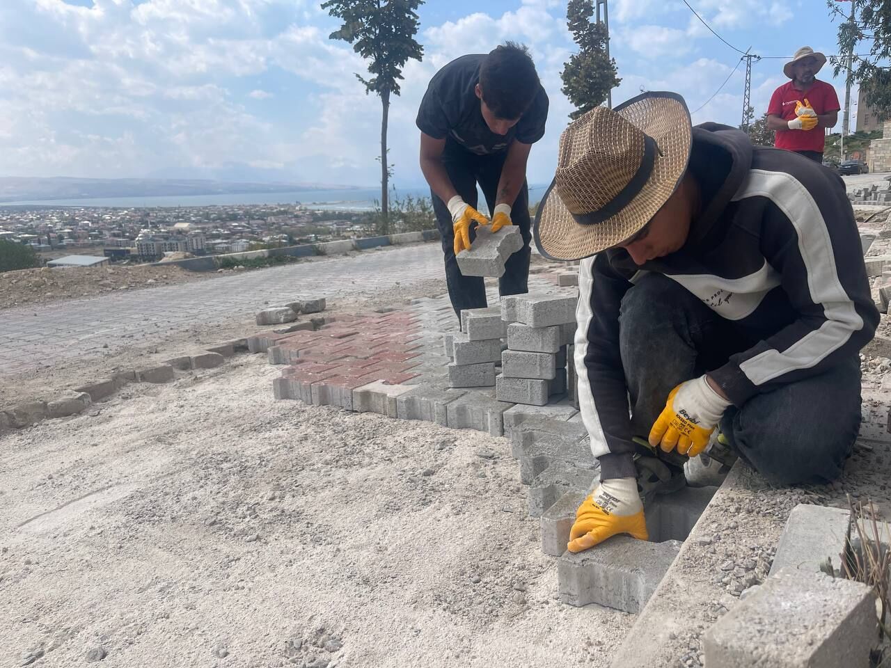 Parke Taşı 2