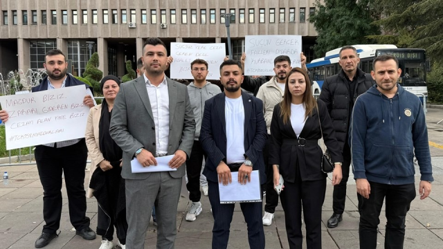 Bir Hatasiyla Dunyasi Karardi Hakkinda 54 19171059 7011 M