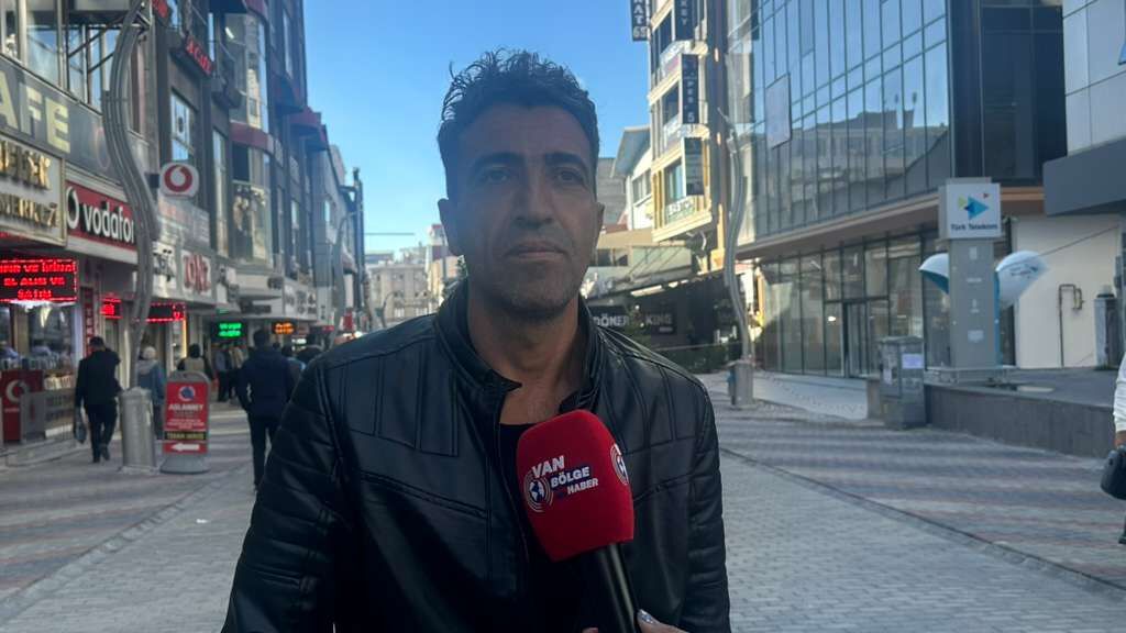 Eee