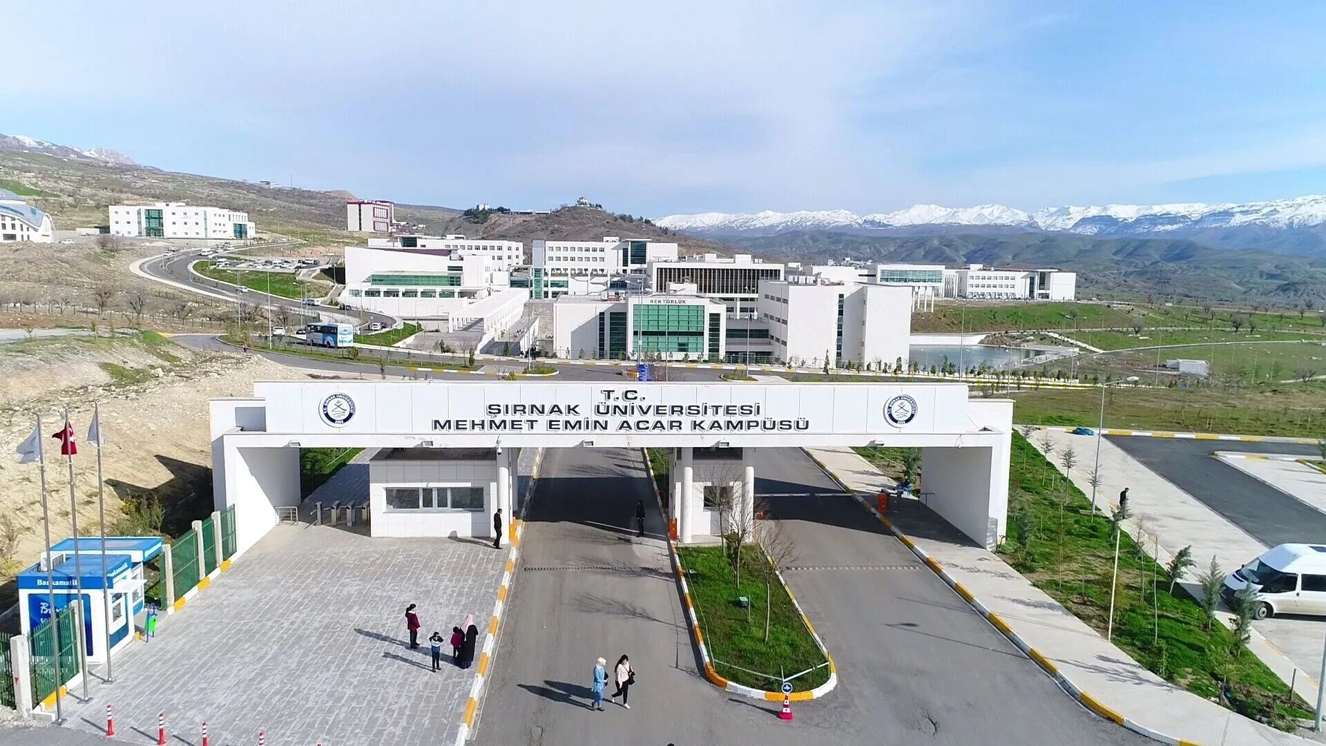 Ilahiyat Muhendislik Turizm Sirnak Universitesi 5 Akademisyen Ariyor 2