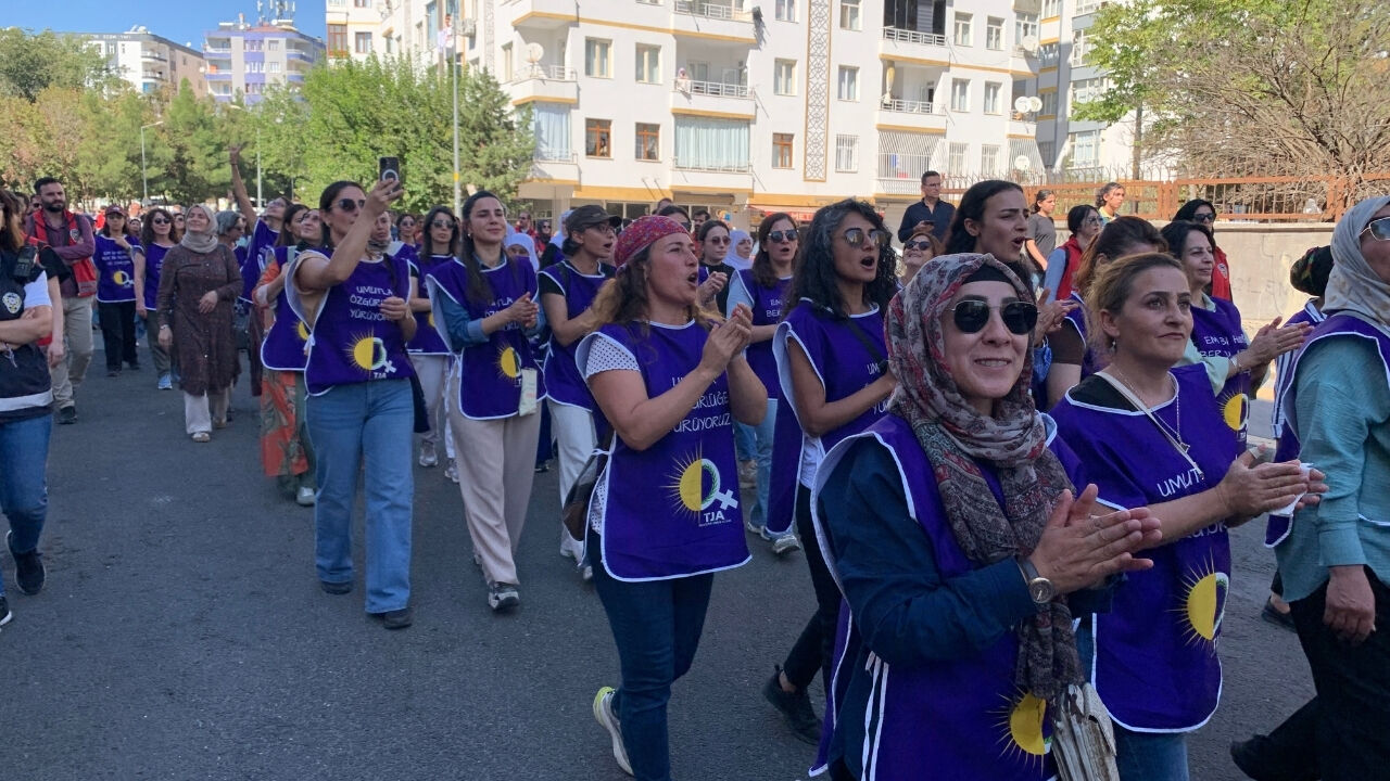 Kadın2