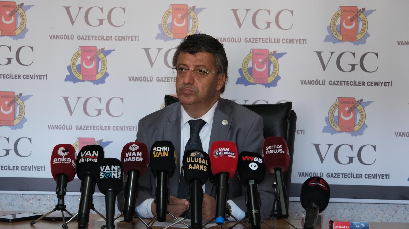 Kayhan Türkmenoğlu