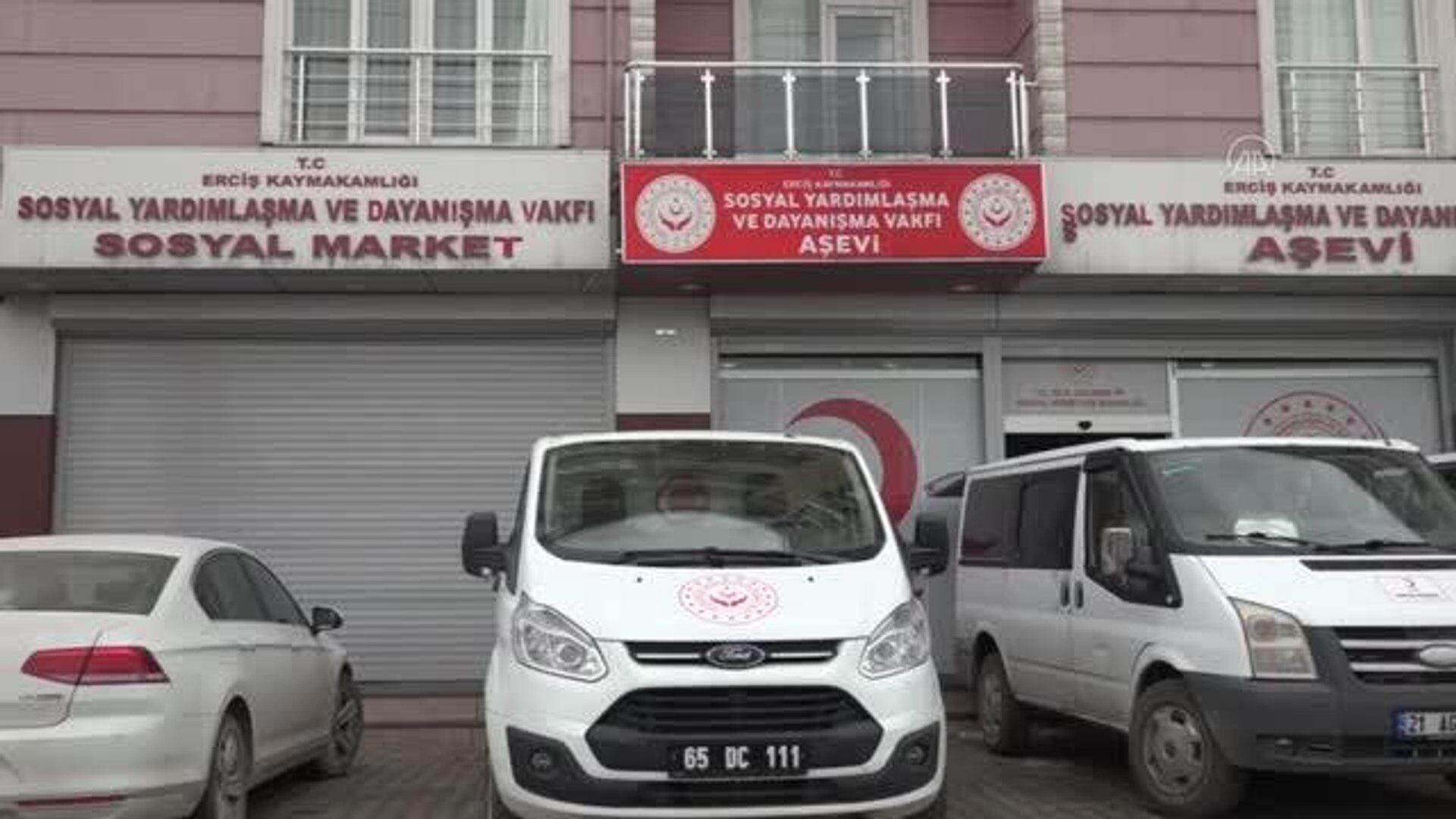 Sosyal Yardimlasma Ve Dayanisma Vakfi Ercis 5 Personel Aliyor 2