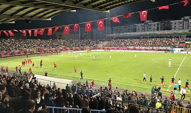 Vanspor Fk Den 1 Lig Icin Dev Adim 5800