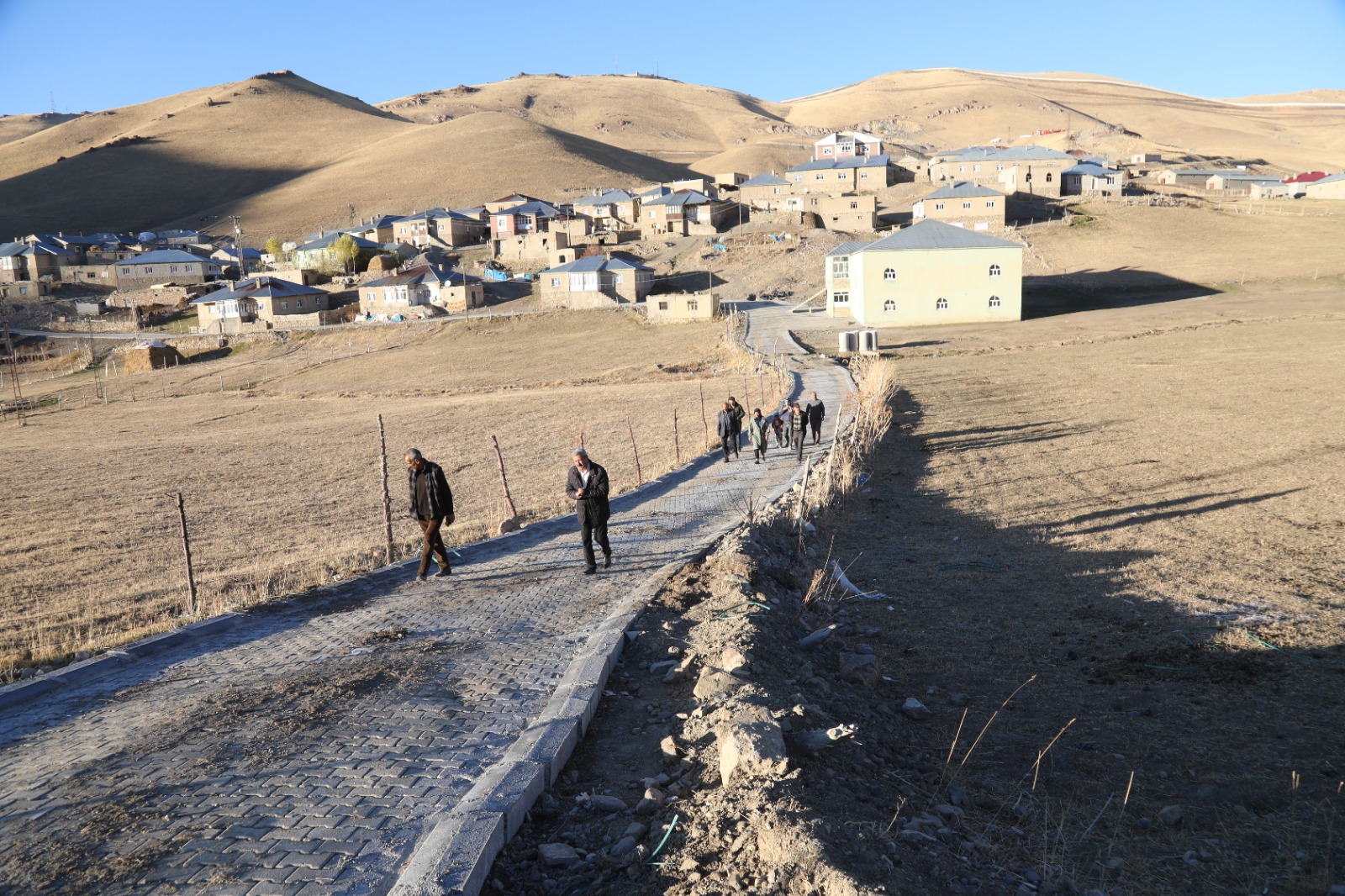 G4L U I5 Q W M A A F Yt E