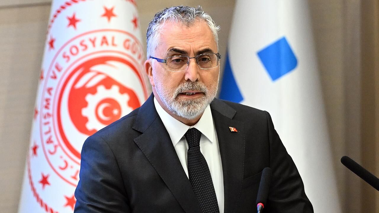Vedat Isikhan 2124727
