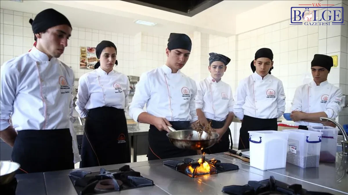 Türkiye’de En Çok İş Aranan Meslekler Belli Oldu: Turizm ve Güvenlik İlk Sırada