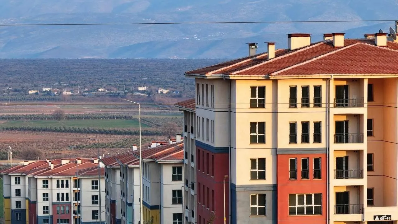Van'da Icraya Düşen Toki̇ Konutunun Fiyatı Şaşırttı