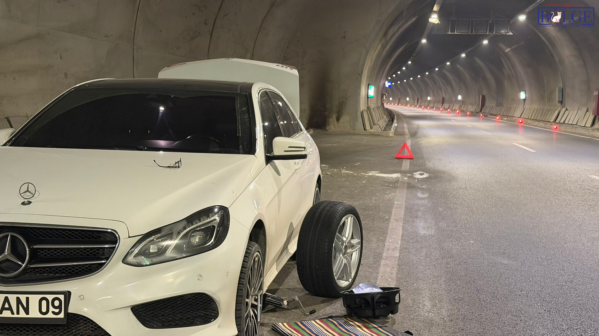 Van-Hakkari Yolunda Sürücülerin İsyanı: İhmal mi Kader mi? - Görsel 1