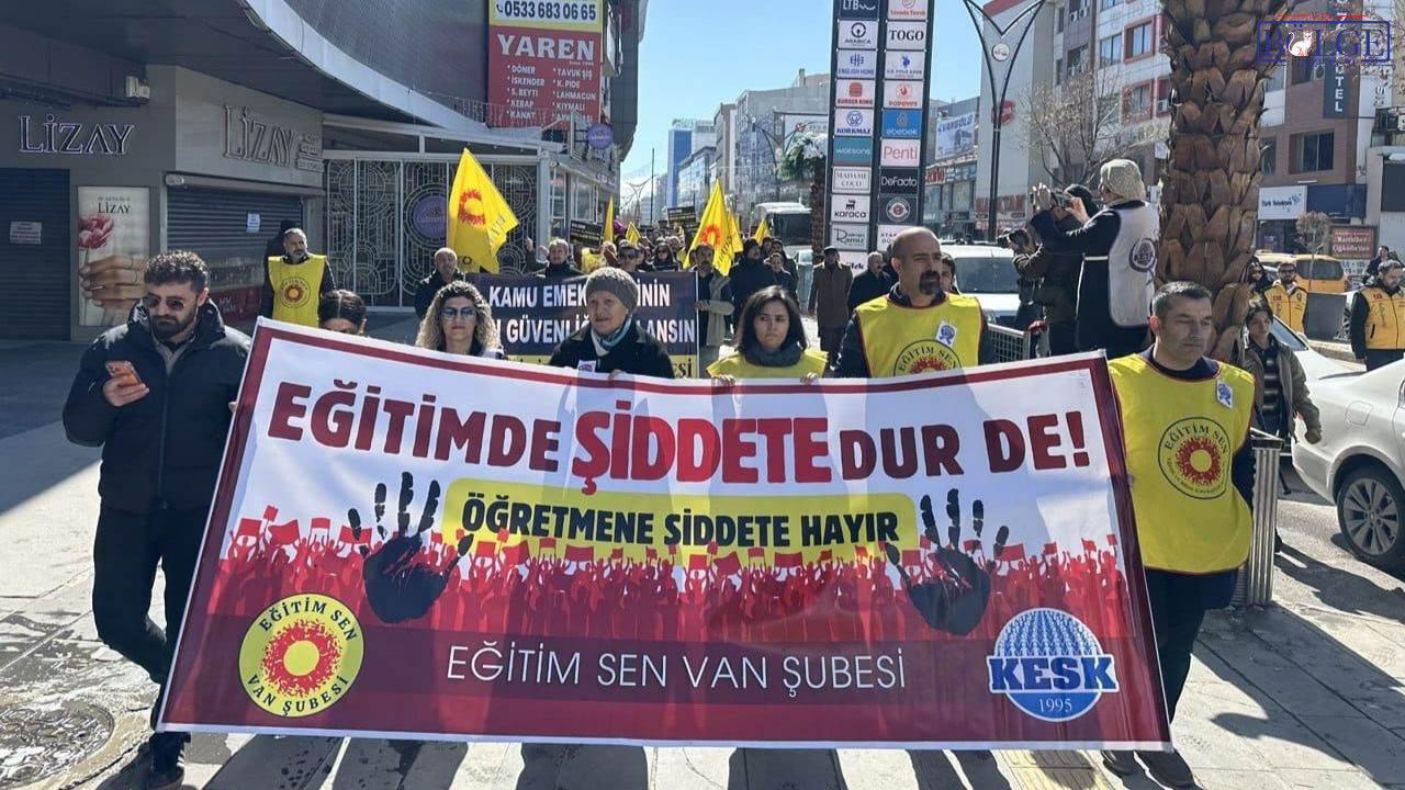 Van'da Bıçaklı Saldırıya Tepki: Öğretmenler Güvenlik İstiyor! - Görsel 1