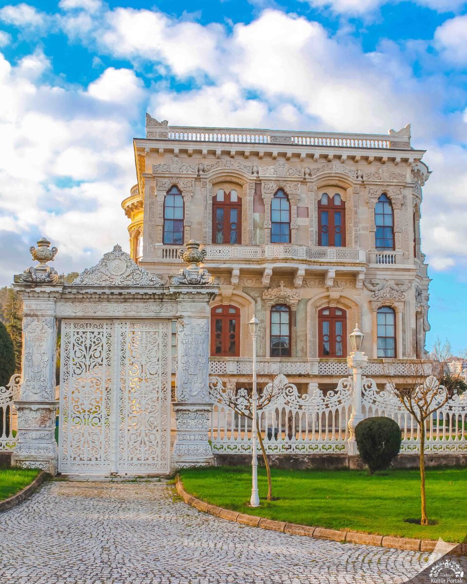 İstanbul Beykoz Küçüksu Kasrı1 Kopya