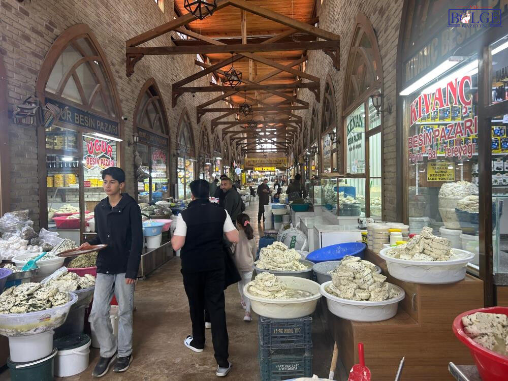 Peynirciler Çarşısı
