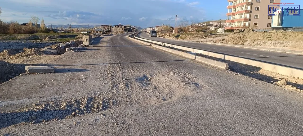 Van Elmalik Yolu 6 Ay Dayanabildi 3 1