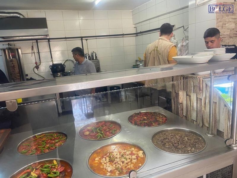 20230822Aw013572 800X600