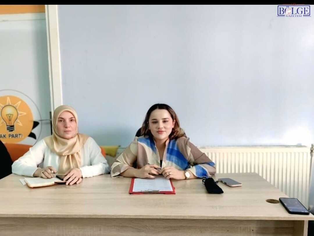 Ak Parti Ipekyolu Ilçe Başkanı Vediye Bizan