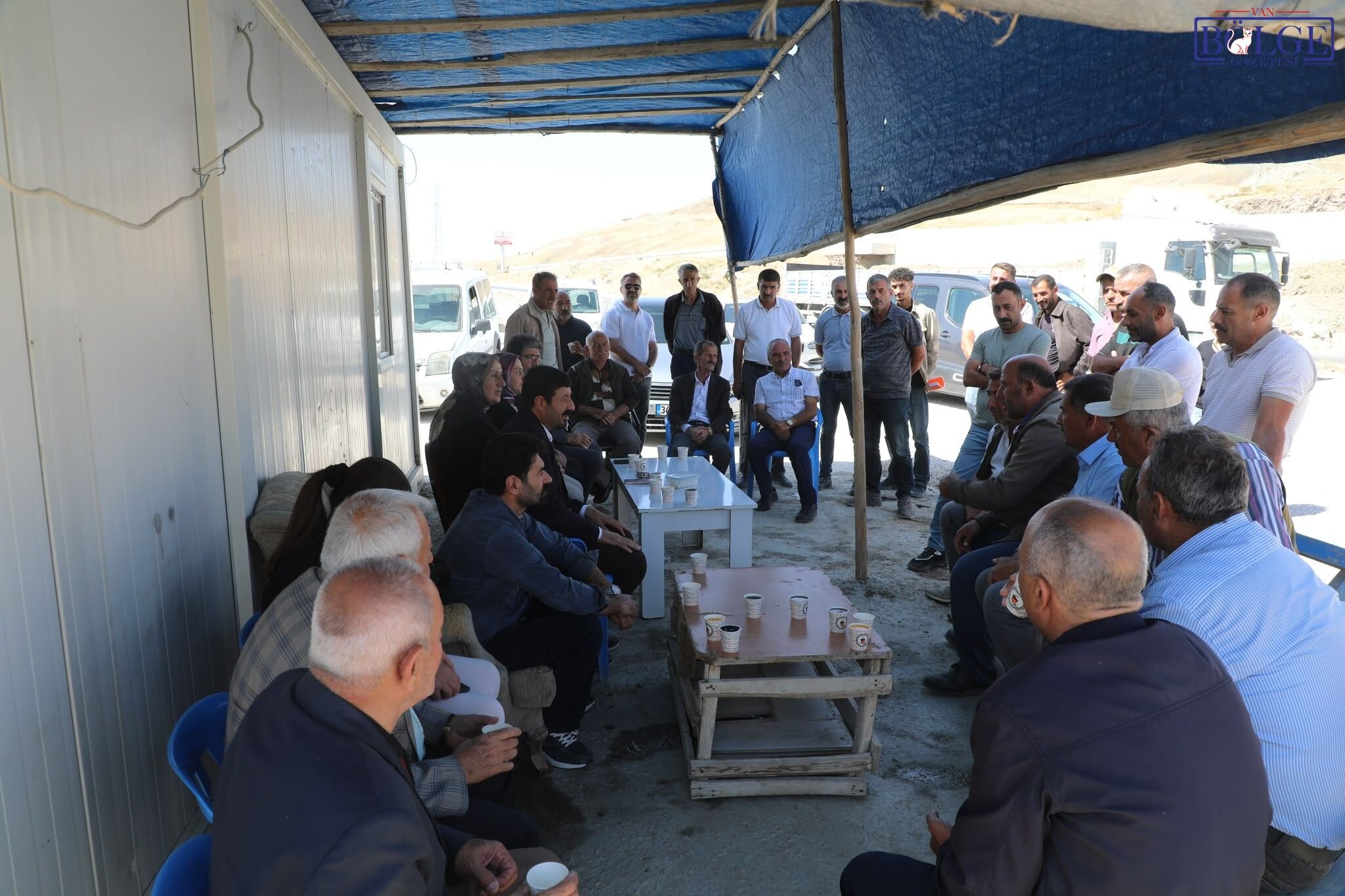 Van'da Esnafın Ruhsat Sorunu Çözülüyor!  Eş Başkanlar Sahada