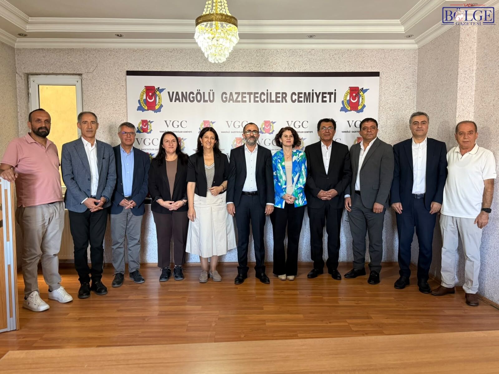 Vangölü Gazeteciler Cemiyeti Pervin Buldan1