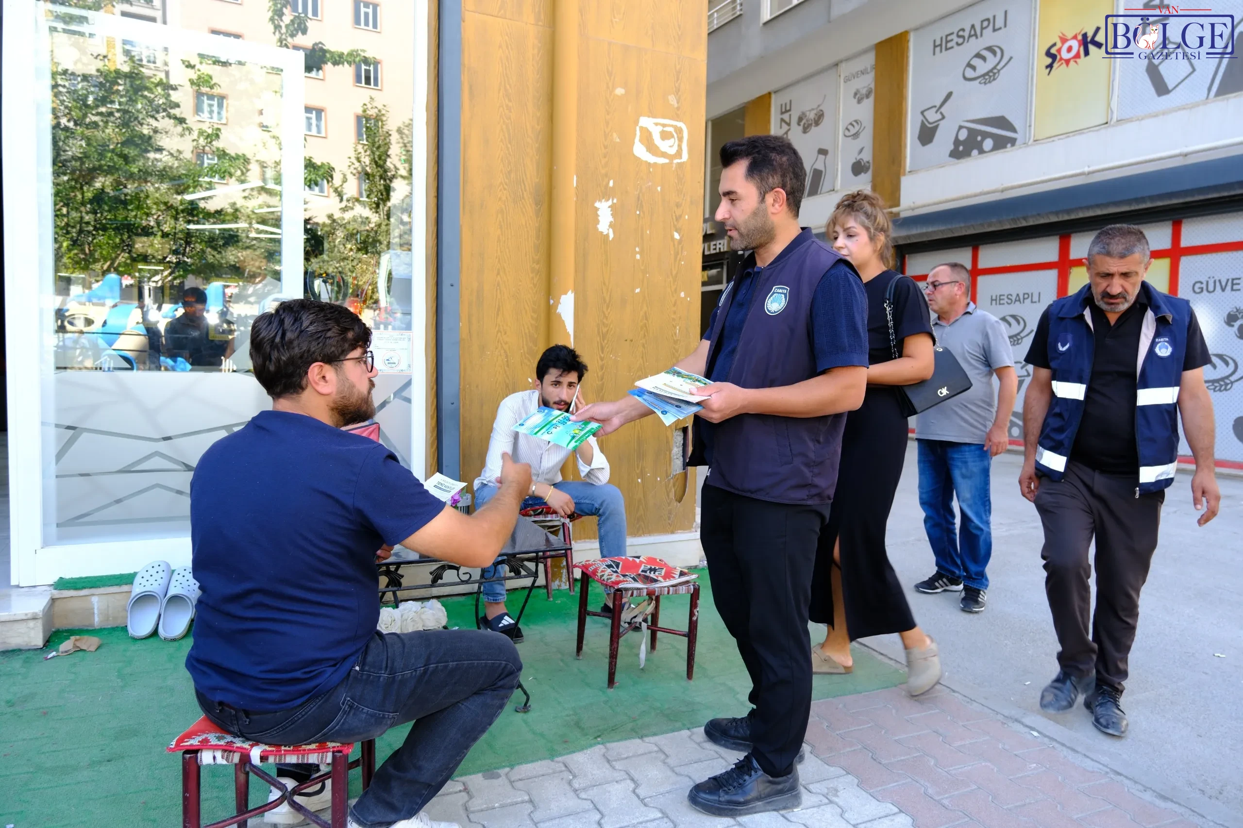 Van İpekyolu’nda temizlik çalışması: Esnaf ve vatandaşlara çağrı