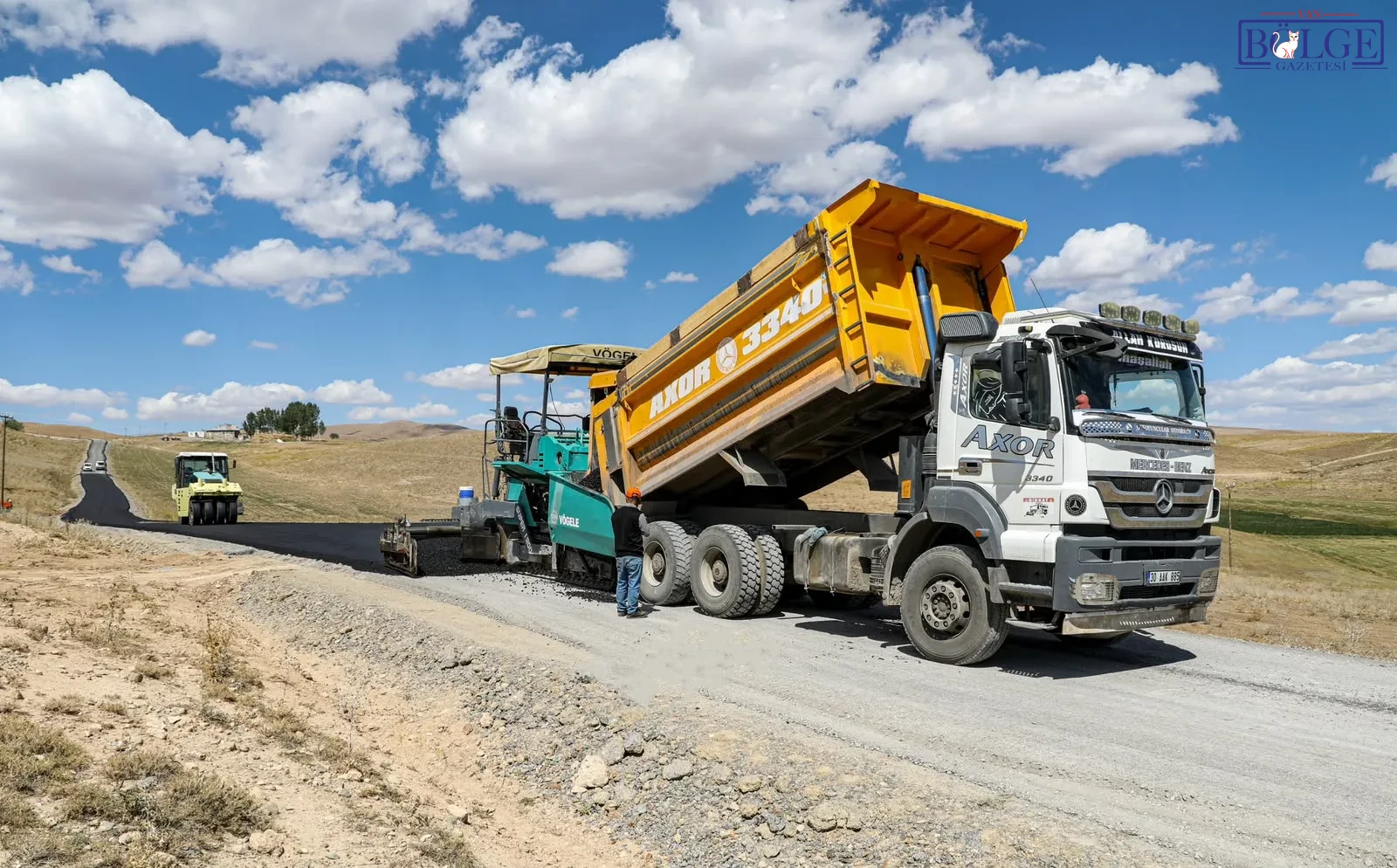 Van’da 5 kilometrelik yol asfaltlanıyor! 5 mezranın ulaşımı rahatlayacak