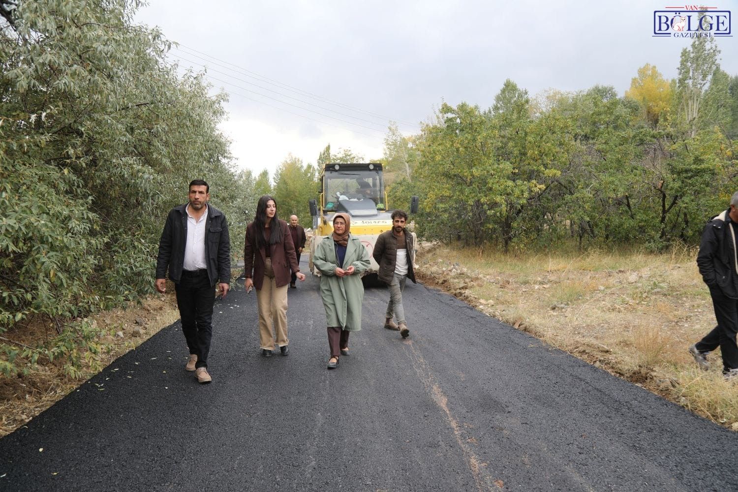 Başkale Belediyesi İlçede Yol Çalışmalarını Sürdürüyor