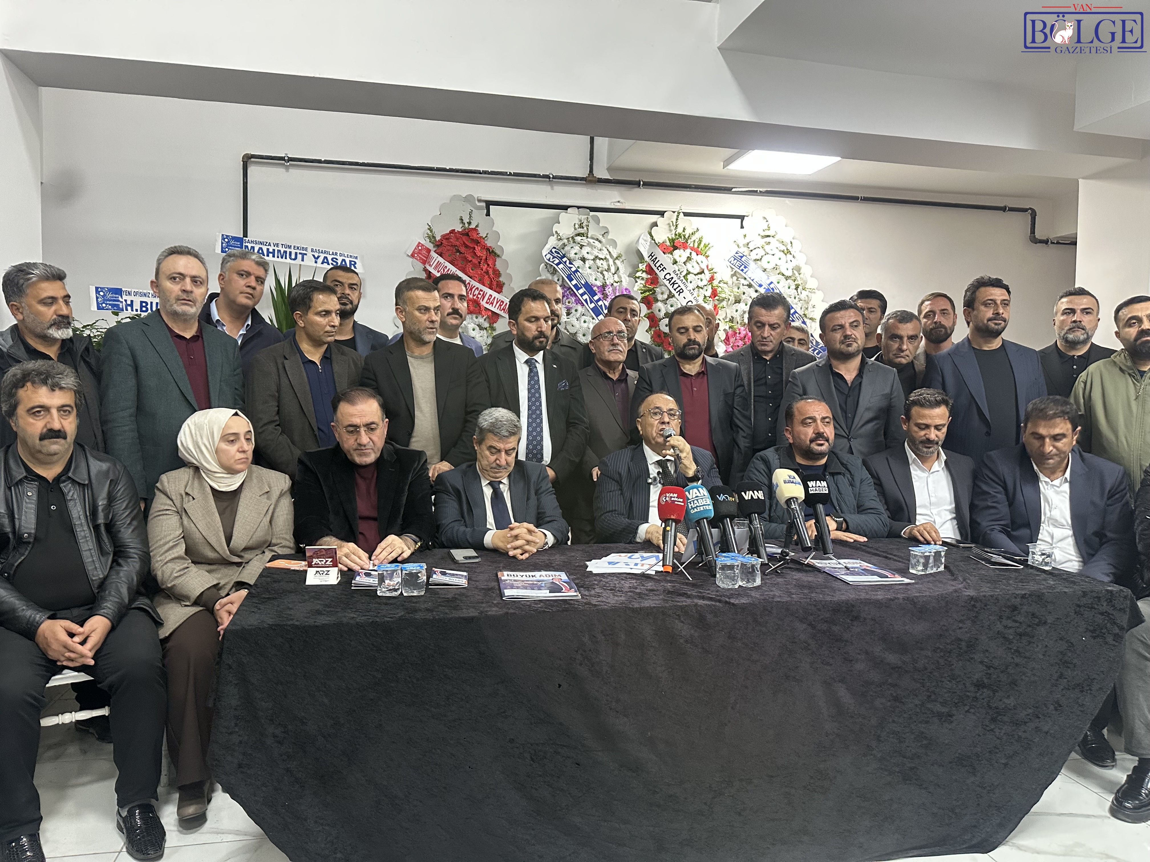 Van TSO adayı Kandaşoğlu’ndan  Sert Sözler:” Ben Olsam İstifa Ederdim!”