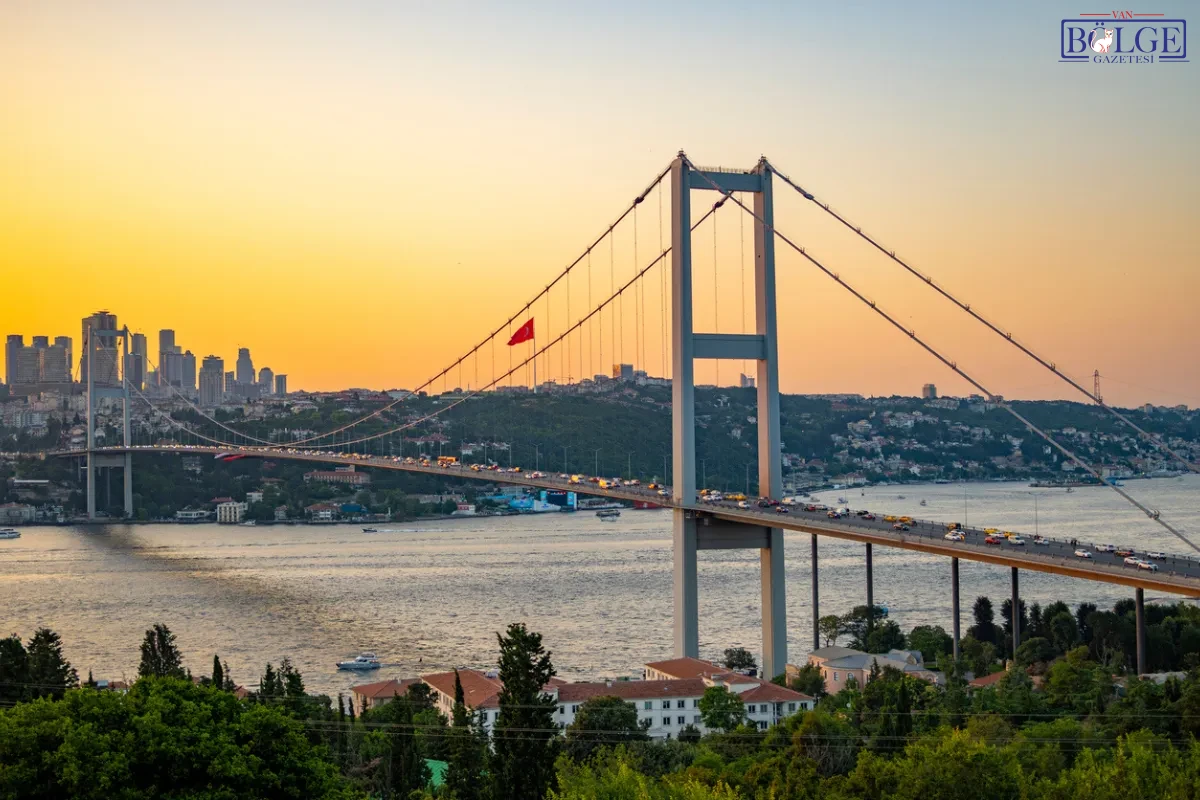 Geçiş Ücretleri İçin Çarpıcı Değerlendirme: Köprü ve Otoyollarda Yarısı Vurgusu!