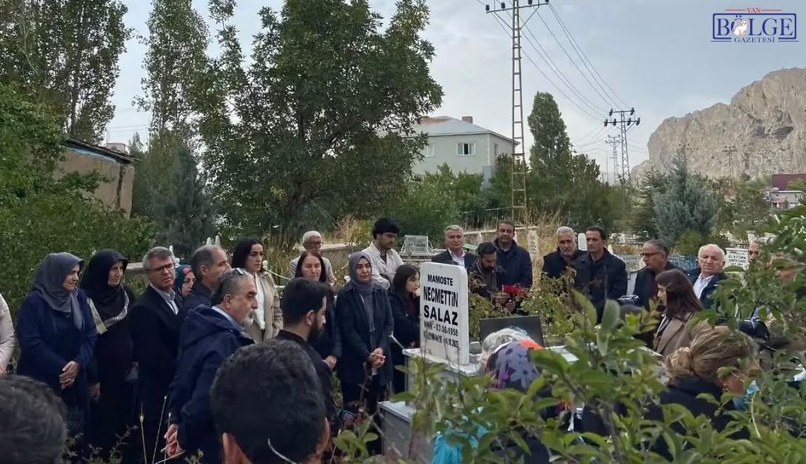 Süleymaniye’de Ölen Vanlı Gazeteci Salaz Mezarı Başında Anıldı