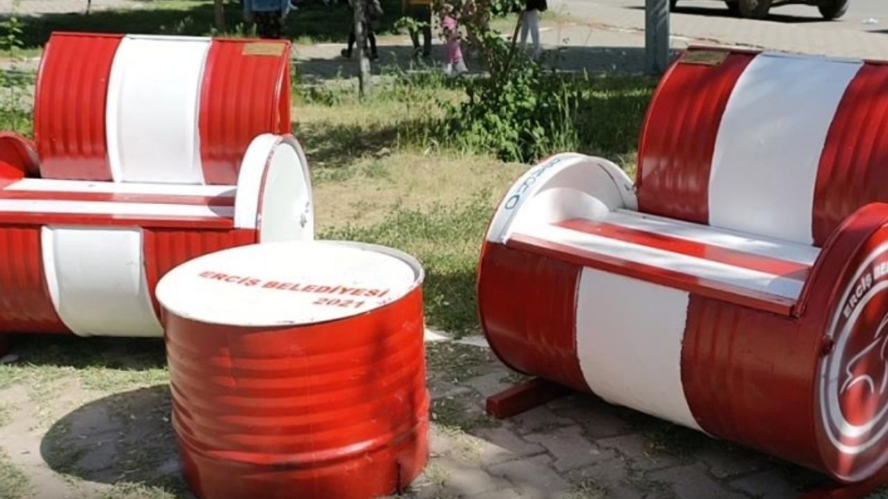 Erciş Belediyesi atıl malzemeleri geri dönüştürüyor