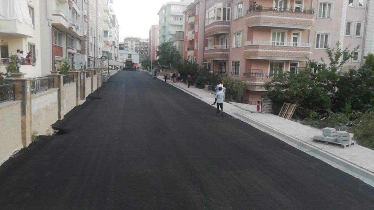 İpekyolu Belediyesi asfalt çalışmalarına hız verdi
