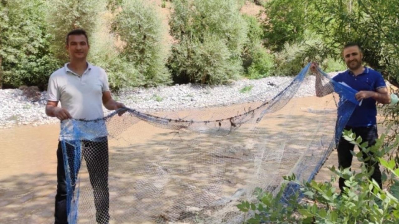 Van’da kaçak avlanılan 15 kilo sıraz balığı ele geçirildi