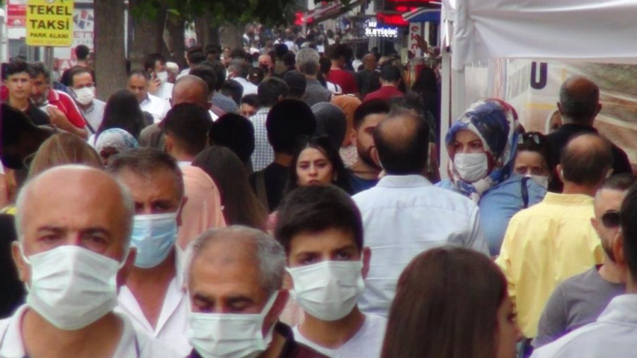 Van, ikinci doz aşıda kırmızı iller arasında