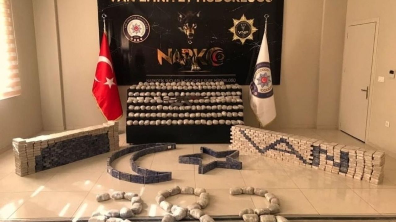 Van’da bir haftada 387 kilo 394 gram uyuşturucu ele geçirildi