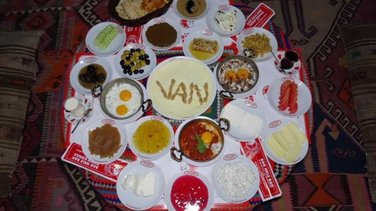 Meşhur Van kahvaltısında fahiş fiyatın önüne geçilecek