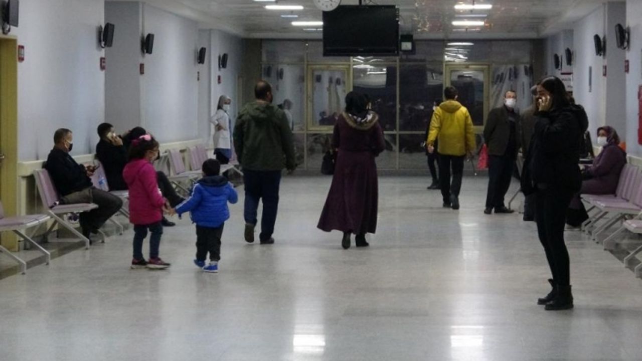 Van’da hastaneler ek mesai uygulamasına geçti