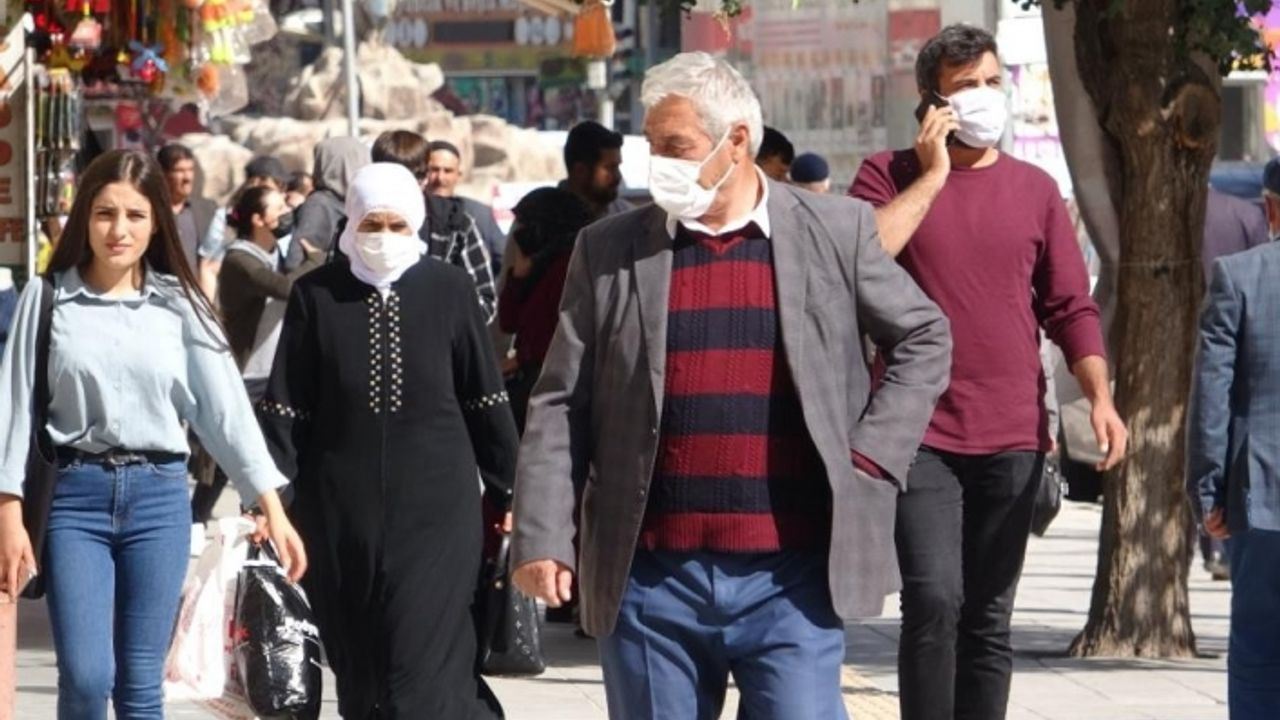 Vali Bilmez: Hastanede yatanların çoğu aşısız