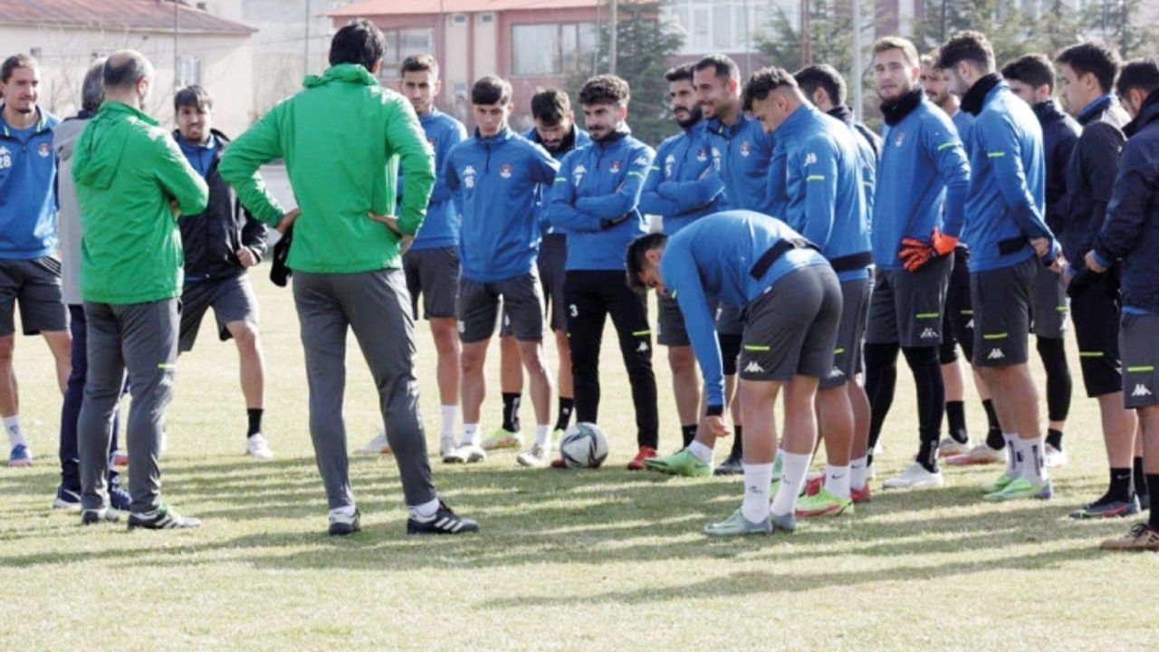 Vanspor, İnegölspor'u konuk ediyor