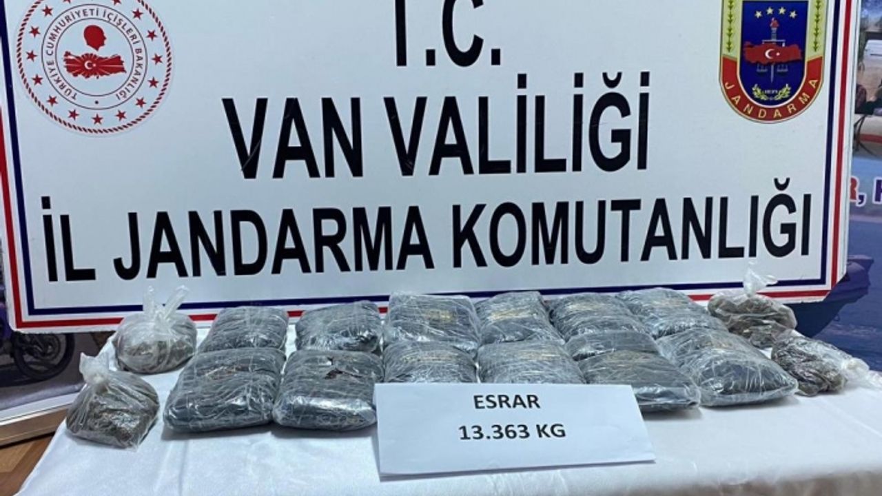 Muradiye’de 13 kilo 363 gram esrar ele geçirildi