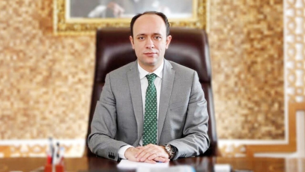 Solak: Başkale'yi geleceğe hazırlıyoruz