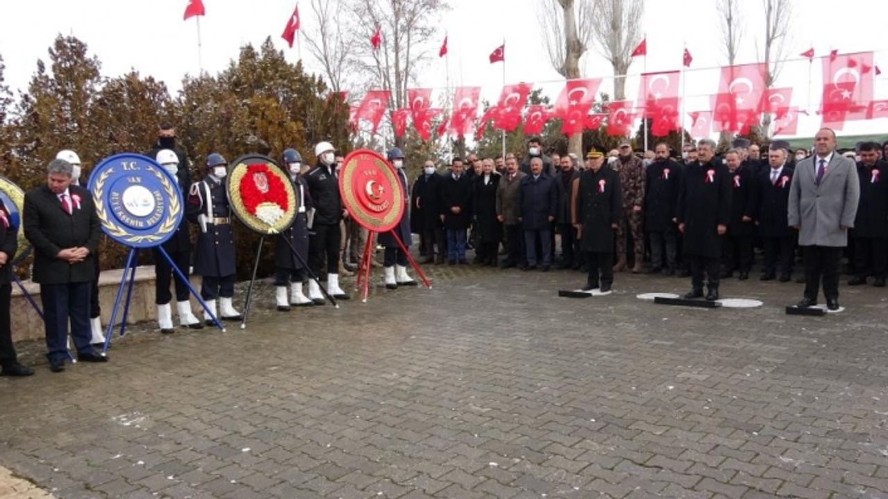 Van ve ilçelerinde 18 Mart töreni…