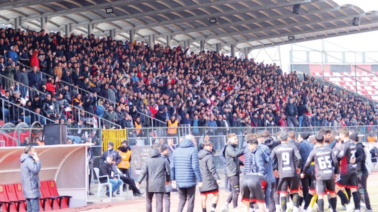 Bayburt'un yenilmesi, Vanspor'a yaradı…