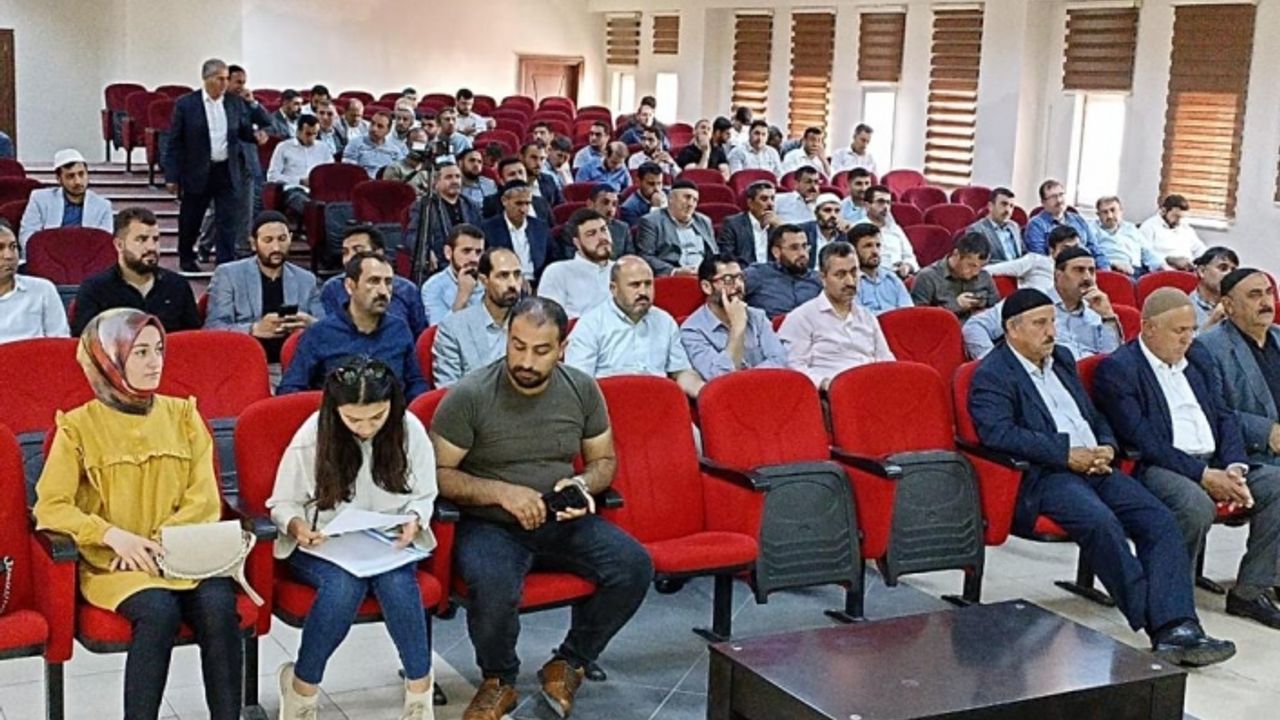 İmamlar kadına şiddet ve kanser konusunda bilgilendirildi