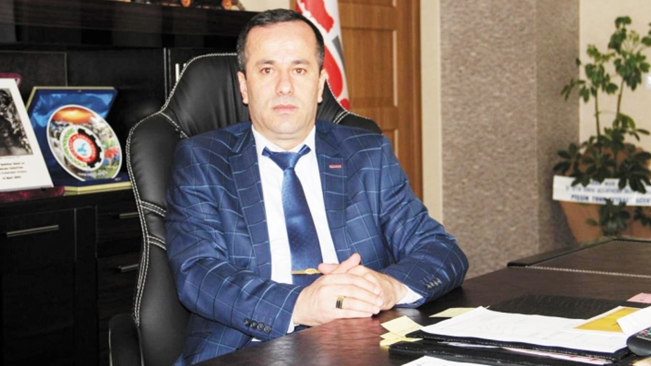 Van'da yolcu çok, uçak yok