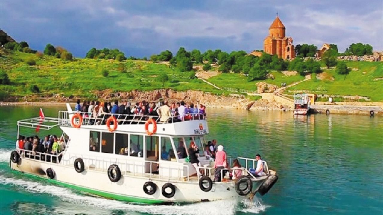 Van'da zam şampiyonu paket turlar oldu
