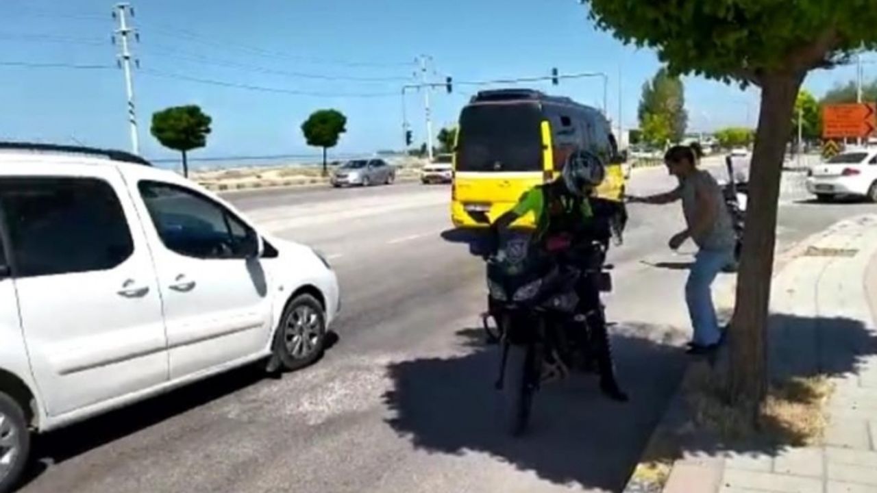 Van Polisi 35 öğrenciyi sınava yetiştirdi
