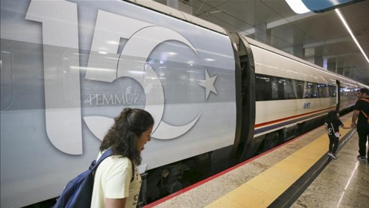 15 Temmuz Demokrasi ve Milli Birlik Treni yola çıktı