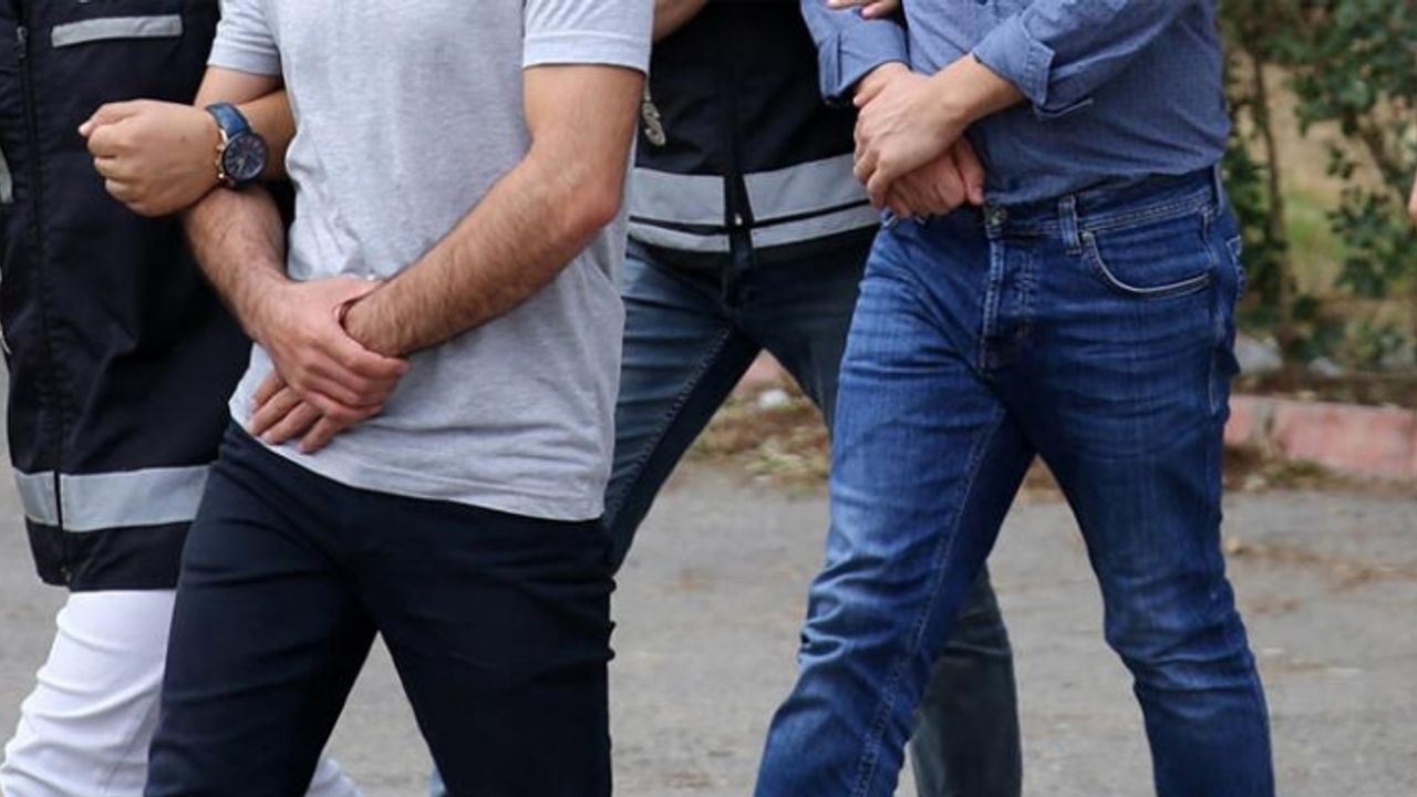 Van'da dolandırıcılık yapan şahıslar yakalandı