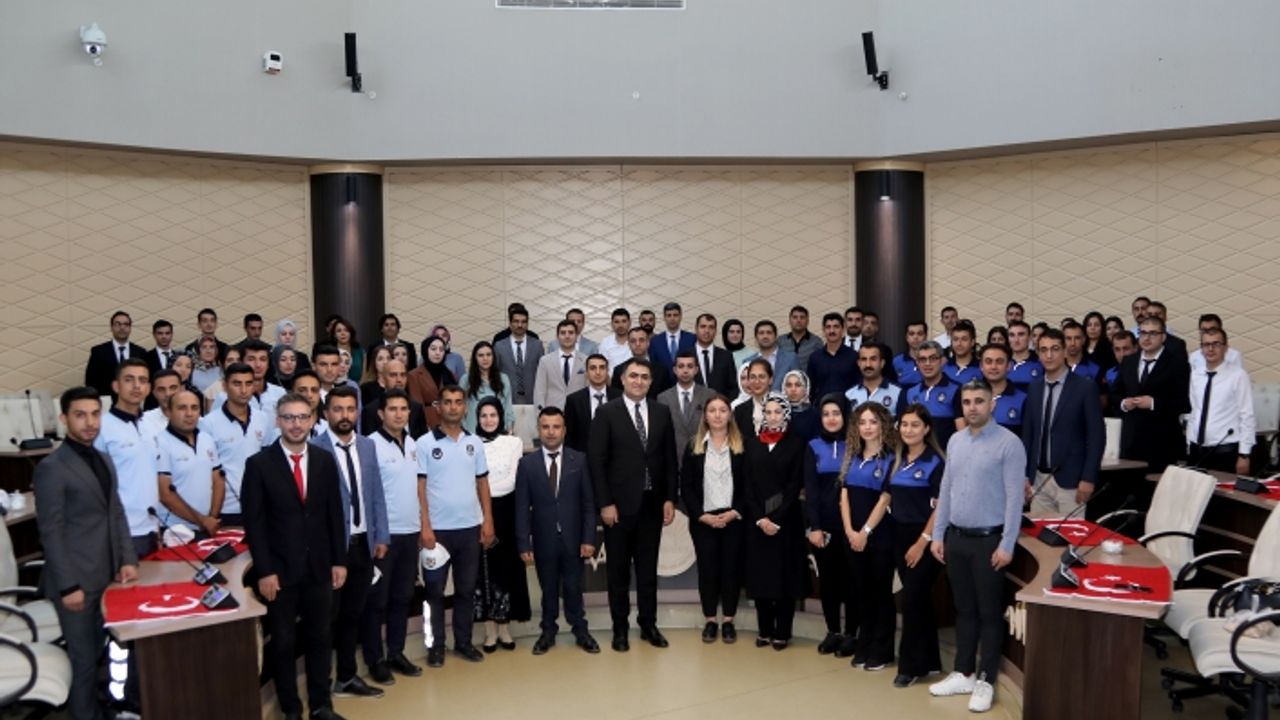 Büyükşehir'de yeni memurlar için yemin töreni düzenlendi