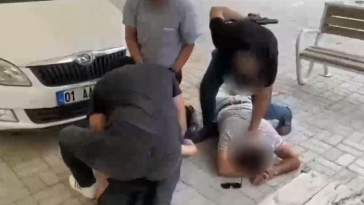 Düzensiz göçmenleri alıkoyan organizatörlere operasyon