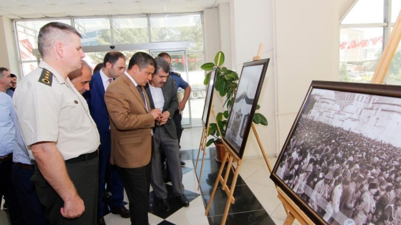 Erciş’te ‘30 Ağustos Zafer Bayramı’ konulu sergi